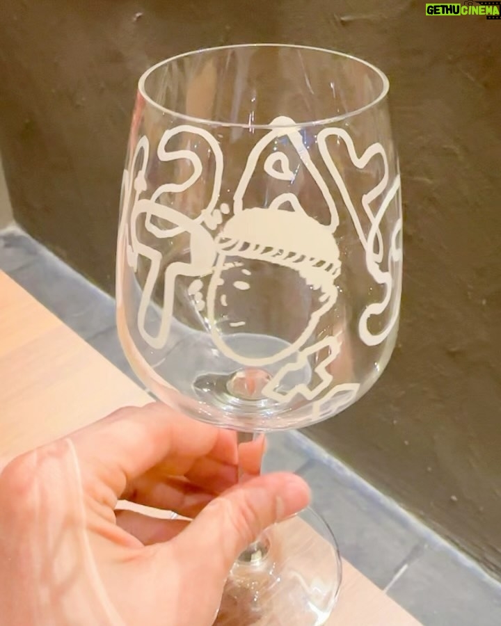 Patsit Permpoonsavat Instagram - กินคนเดียวมันเหงา มากินกับเราได้นะ 🤭 Doodle Izakaya