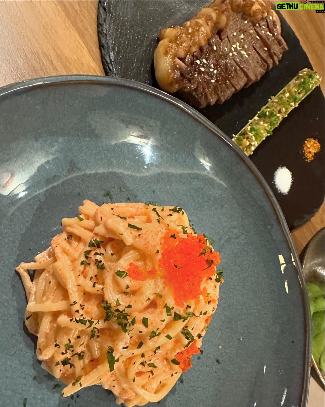 Patsit Permpoonsavat Instagram - กินคนเดียวมันเหงา มากินกับเราได้นะ 🤭 Doodle Izakaya