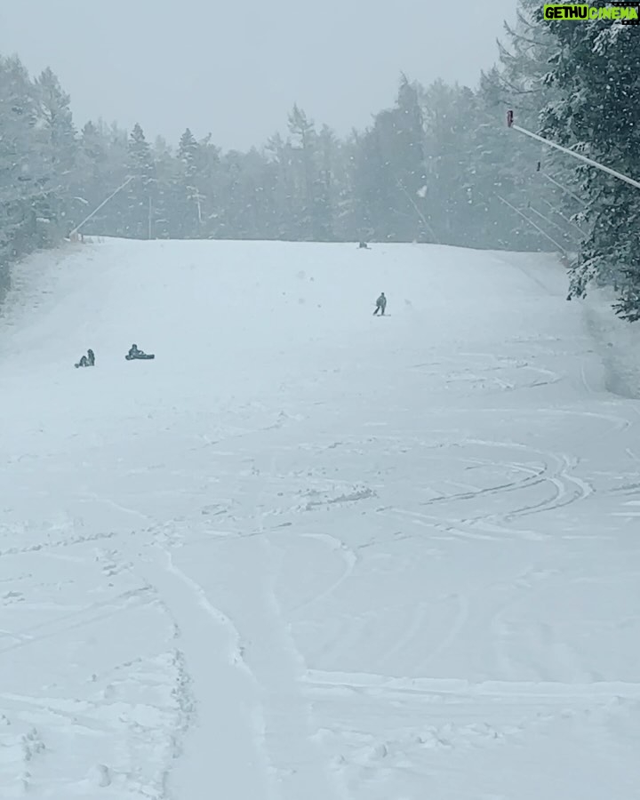 Patsit Permpoonsavat Instagram - Life is journey~ 🏂 Japan