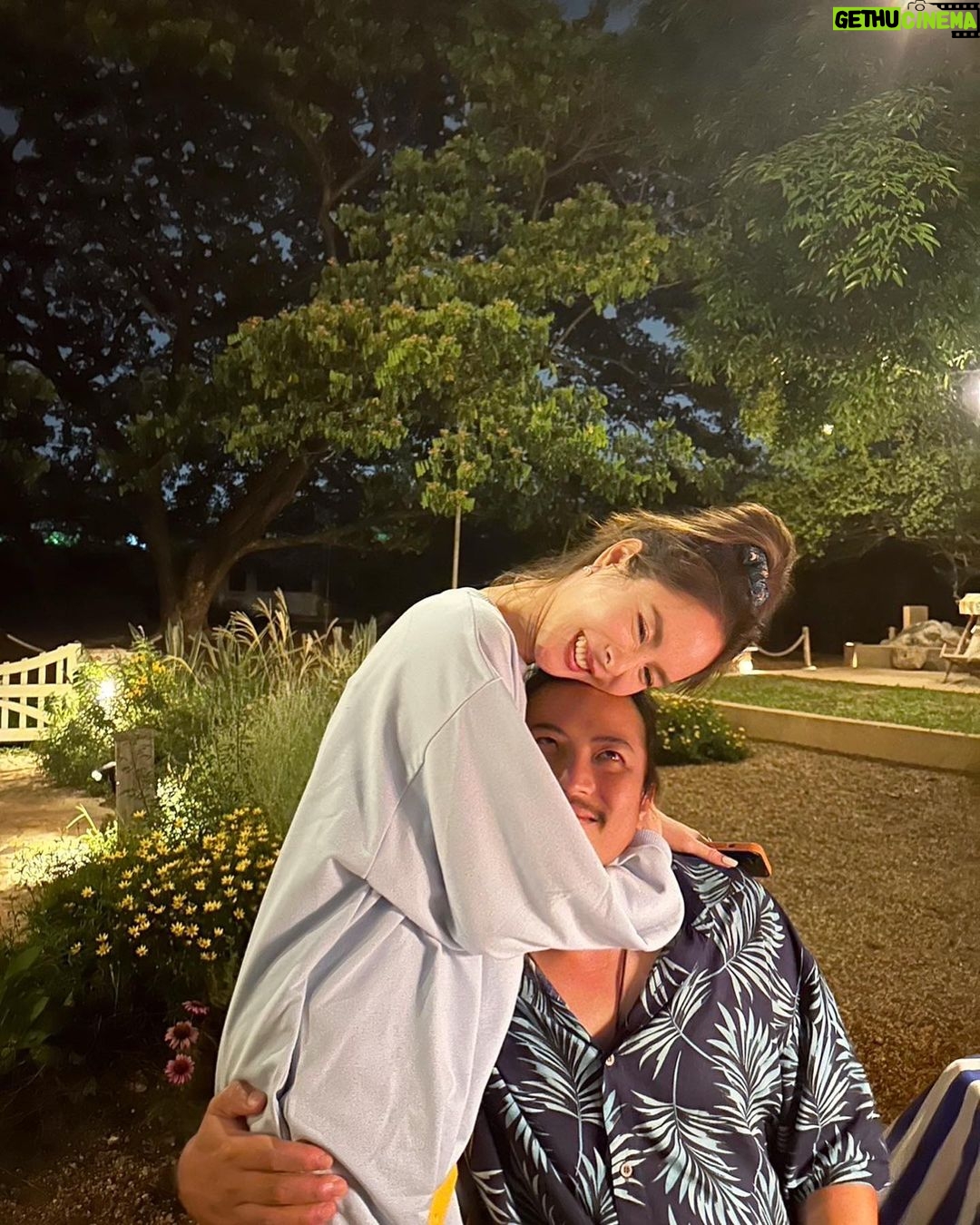 Pattarasaya Kreursuwansiri Instagram - อบอุ่นหัวใจที่สุดเลยค่ะซิสส🥰🙏🏻❤️🎂18/10/23🎂 The Reise