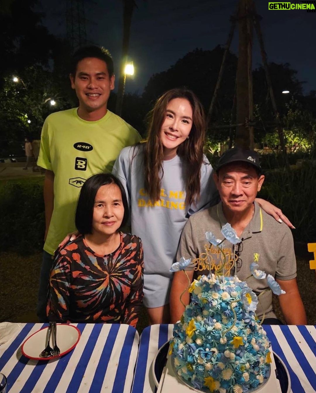 Pattarasaya Kreursuwansiri Instagram - อบอุ่นหัวใจที่สุดเลยค่ะซิสส🥰🙏🏻❤️🎂18/10/23🎂 The Reise