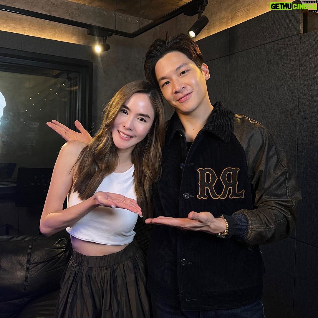 Pattarasaya Kreursuwansiri Instagram - พีคมาร์ช จ้างได้นะค้า มีใครกล้าจ้างมั้ยคะซิสสส😂🥰🦾👫🏻