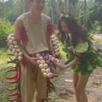 Pattarasaya Kreursuwansiri Instagram - มาร์ชน่าจะแซ่บกว่าพีคนะ🌶️🫑 ทั้งพริก ทั้งหอม หอมมากมั้ย โบร๋วววววว😂😁 แต่ถ้าอยากไปกระตุกต่อมฮา เชิญรับชมที่นี้เลยค่ะซิส @primevideoth @primevideo #comedyisland #comedyislandth