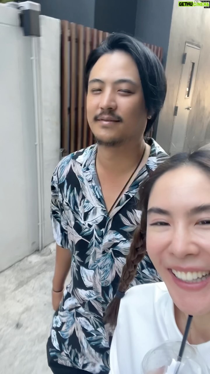 Pattarasaya Kreursuwansiri - 3.7K Likes - พาลูกรักมาตัดผมซะหน่อย ตัดเสร็จแม่พีคตกใจความหล่อเลยค่าา😂🥰🤩 @ladathehairett @thehairett #ก็พีคชอบรีวิวค่ะซิส #peaksina🍪