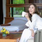 Pattarasaya Kreursuwansiri Instagram - I feel like I’ve kind of gotten to a peaceful place in my heart❤️ @iretreatwellnessmeditation 🌟