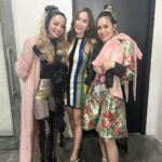 Pattarasaya Kreursuwansiri Instagram - ซิสนิว-จิ๋ว ชวนหนูไปร้องเพลงแทนคุมแม่นิวชั่วคราว พีคจิ๋ว จิ๋วพีคพร้อมนะคะซิสสส😍🤩 ขอหาสตางค์ให้หลานด้วยค่าา💃🏻🥳 G"MM'GRAMMY