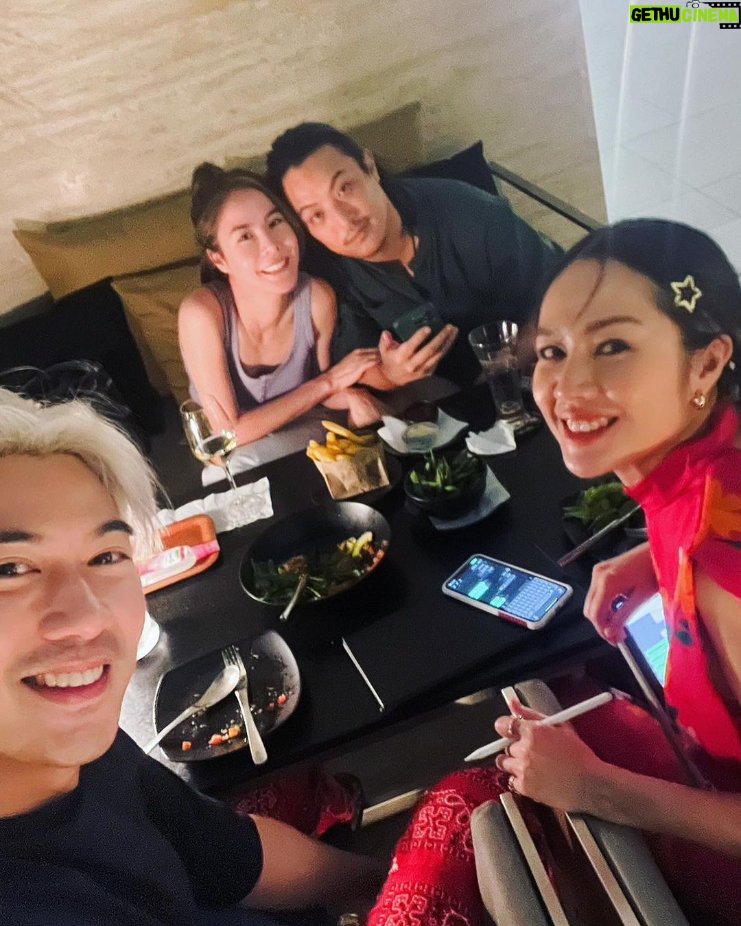 Pattarasaya Kreursuwansiri Instagram - วี๊ดดดดดด🥳🫶🏻 DADDY เป๊ก แอนด์ คุมแม่นิวคนเก่ง❤️ อาพีคอาต๊อดรออุ้มหลานแล้วค่ะซิสสส😍