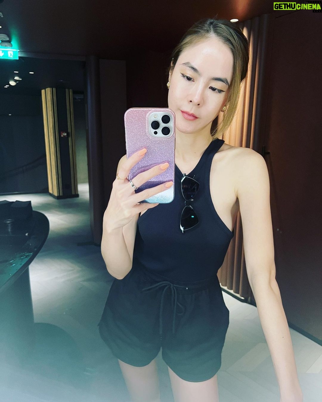 Pattarasaya Kreursuwansiri Instagram - 😊🌳🌴🌲🌿