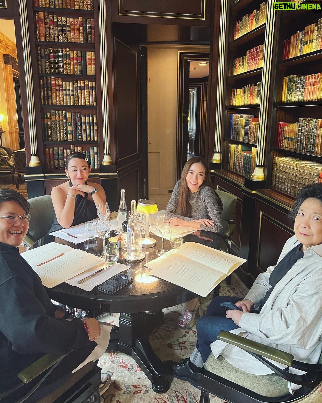 Pattarasaya Kreursuwansiri Instagram - Délicieux❤️ La Réserve Paris - Hotel and Spa