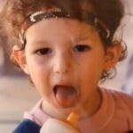 Paty Cantú Instagram - Preguntándome lo mismo desde en día que nací. Quién soy? Jajajaja No sé si lo descubra por completo algún día, pero mientras tanto, vivo, me reinvento y me dejo sorprender. Lo que sí sé es que la música que me regala Dios y la que crea mi cora es la frecuencia que nos conecta. Y que mi mejor karma, son ustedes. Gracias por las felicitaciones! Happy bday to me! ♥️🙏🏼 Los amo! #patycantu #cantautora #dramaqueen (tu sagitariana de confianza) 🏹