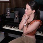 Paty Cantú Instagram - ¡Con este #BuenFin llegaron las ofertas irresistibles solo con mis amigos de @bulova_mexico !Modelos y diseños increíbles, para estrenar y lucir increíble todo el tiempo.