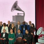 Paty Cantú Instagram - Oficialmente iniciamos la semana de los Latin Grammys en Sevilla! La primera premiacion es MUY especial. No se televisa, pero es sumamente emotiva e importante. Son los Special Awards o premios especiales. Estos premios (y person of the year), son los únicos premios elegidos por nosotros, el consejo directivo, junto al presidente y CEO de los Latin Grammys para galardonar la excelencia musical y trayectoria de personajes que han hecho historia y marcado un antes y después en nuestra industria con su arte y aportación a la música latina Este año tuvimos el honor de celebrar a #Simone #AlexAcuña #WisonTorres #AnaTorroja #GustavoSantaolalla #Mijares #CarmenLinares #SodaStereo #ArturoSandoval #latingrammy #sevilla #patycantu Vestido @benitosantosoficial 🇲🇽 Hair and makeup by moi Plaza de España, Sevilla