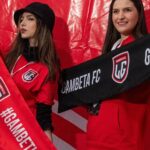 Paty Cantú Instagram - La primera jornada de @lapeoplesleague nos mostró de qué están hechos los jugadores de varios equipos. Y @somosgambetafc la ROMPIÓ jugando bonito y contundente 7-2 vs #TanosFC de @ponchodenigris #lapeoplesleague #patycantu