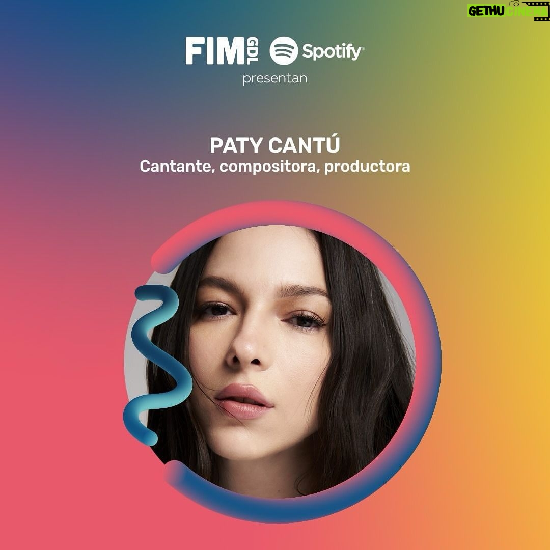 Paty Cantú Instagram - Cómo mujer en la música, persona en el mundo, aprendiz perenne, pionera sin planearlo de alguna cosa alguna vez (quizás), y guerrera siempre, me emociona mucho la invitación que @spotifymexico y @fim_gdl me han hecho para compartirles hoy pedacitos de vida y camino avalando que en la película de un artista, hay altos y bajos en bucle pero nunca silencio. Sólo música en constante evolución. Nos vemos en un ratito! Historias que hacen historia 💚♥️ #patycantu #spotify #fim