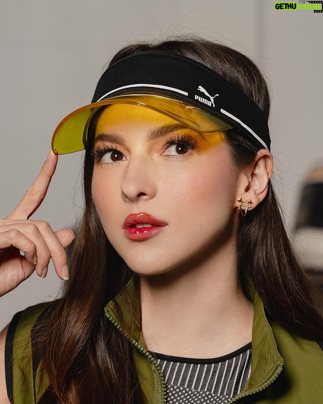 Paty Cantú Instagram - Lo cool de los 80’s regresa con un toque moderno gracias a BLACKTOP RIDER. 🕹️👟 La única cuestión será, ¿con qué los vas a combinar? 🤔