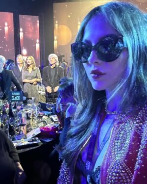Paty Cantú Instagram - Person of the Year 2024 @jonbonjovi @recordingacademy @musicares @latingrammys 

#patycantu #singersongwriter #producer #latingramnytrustee #cantautora #productora #consejera
