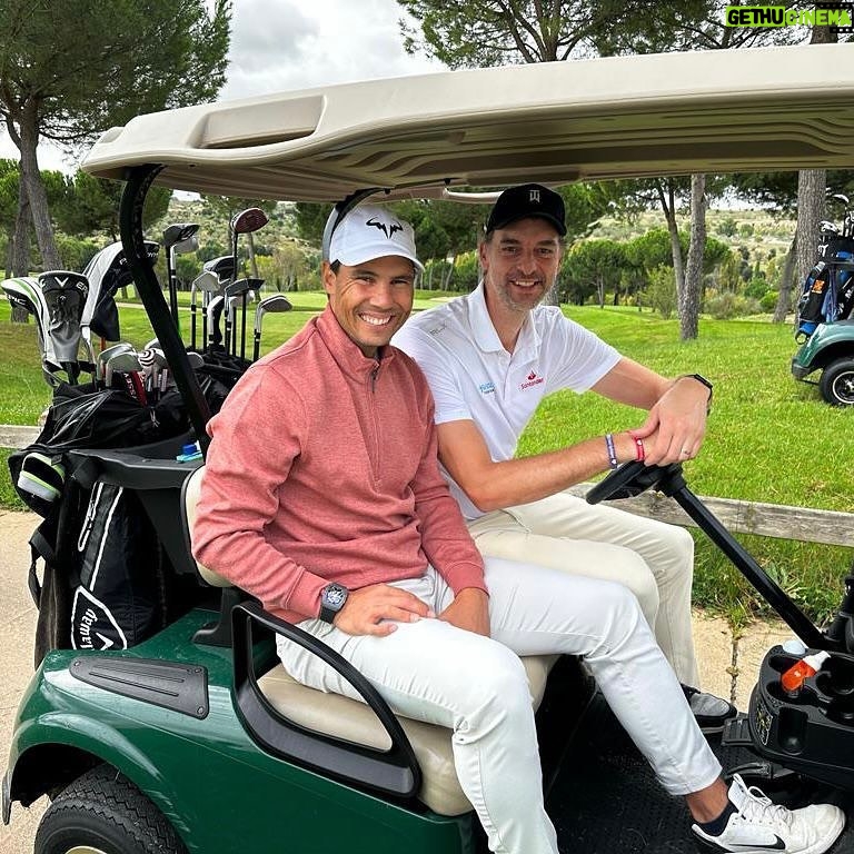 Pau Gasol - 38.7K Likes - Muchas gracias @rafaelnadal por acompañarnos en el Torneo de Golf Solidario y muchas gracias también a @santander_es por organizar el evento en apoyo a la @gasolfoundation, gran trabajo en equipo!! 🤩⛳️