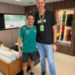 Pau Gasol Instagram - Grande @fernandoalo_oficial! Lo hemos pasado muy bien en el @circuitdebcncat!! 🙌🏼 @f1 @catmcdonnell7 #f1