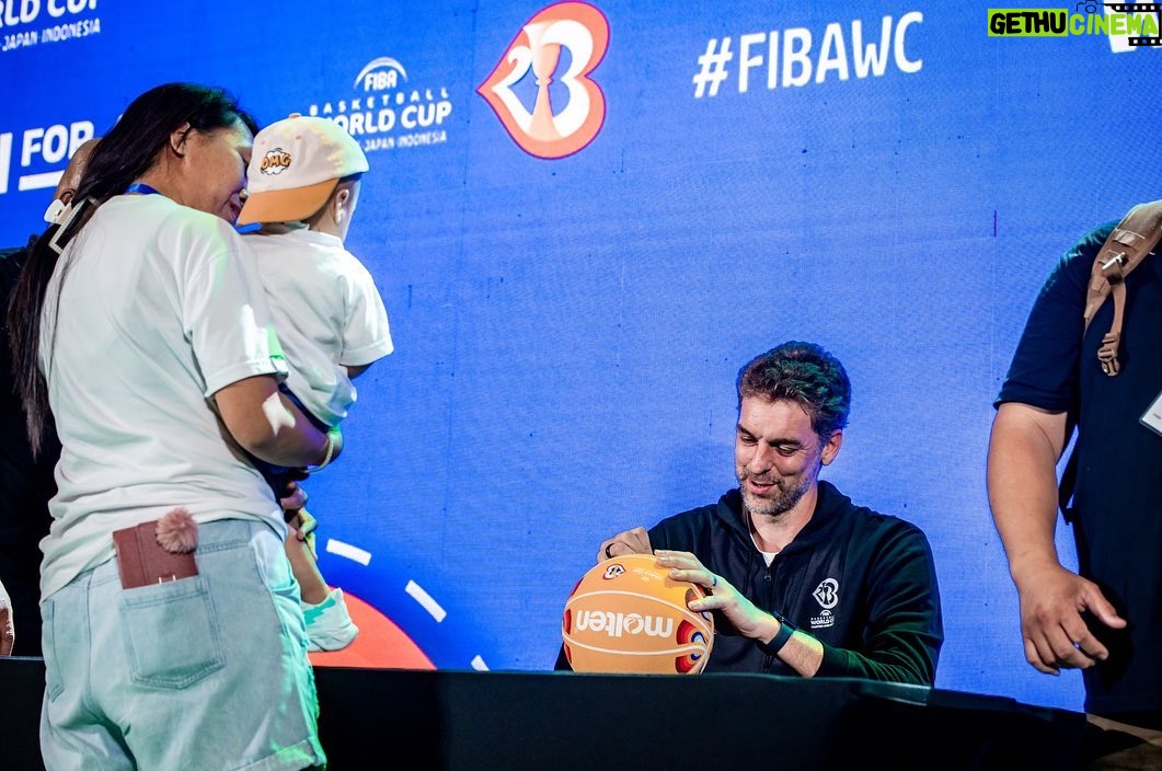 Pau Gasol - 43.2K Likes - So many special moments shared during these days in Manila, I can only be grateful for the pleasure it has been to be an ambassador of an extraordinary tournament! The level of play on the courts was espectacular, excellent teammates on @carmeloanthony, @luisscola and @sbird10 and an exceptional treatment from all Filipinos, which has made us feel at home. Thank you very much Philippines, thank you very much @fibawc! 🙌🏼🇵🇭 #WinForAll #FIBAWC