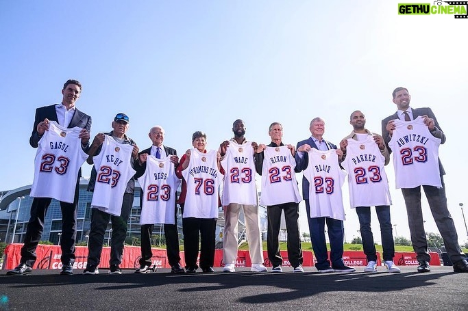 Pau Gasol Instagram - What an unbelievable honor!! So many amazing moments during these last few days in Houston and Dallas with my new family. I’m beyond thankful and humbled to be in the @hoophall! #HOF2023Class ¡Qué honor tan increíble! Hemos disfrutado de muchos momentos maravillosos estos días en Houston y en Dallas con mi nueva familia. No puedo estar más agradecido y orgulloso de ser un nuevo miembro del Salón de la Fama!