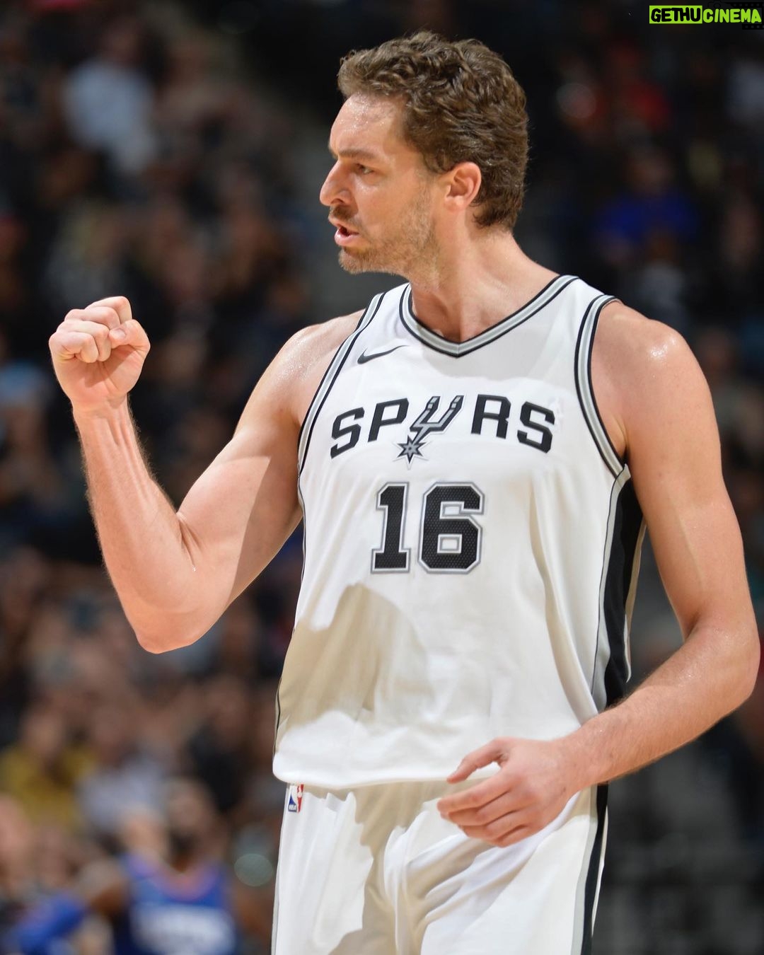Pau Gasol Instagram - @paugasol is headed to the Hall of Fame 🤩 Congrats Pau! #23HoopClass