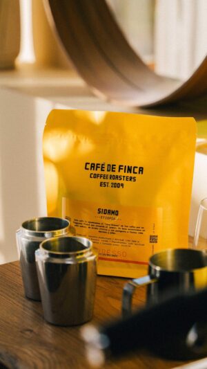 Pau Gasol Instagram - DESCUBRE TU ORIGEN 

@paugasol 
@falcao 
@mariosuarez4 
@mterstegen1 
@marcgasol 

El café empieza aquí 🔗cafedefinca.eu 💛