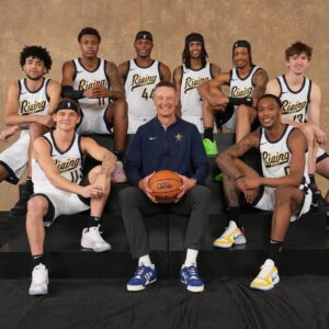 Pau Gasol Instagram - From All-Stars to All-Star coaches 🌟

Team Pau and Team Detlef for NBA Rising Stars!

#NBAAllStar