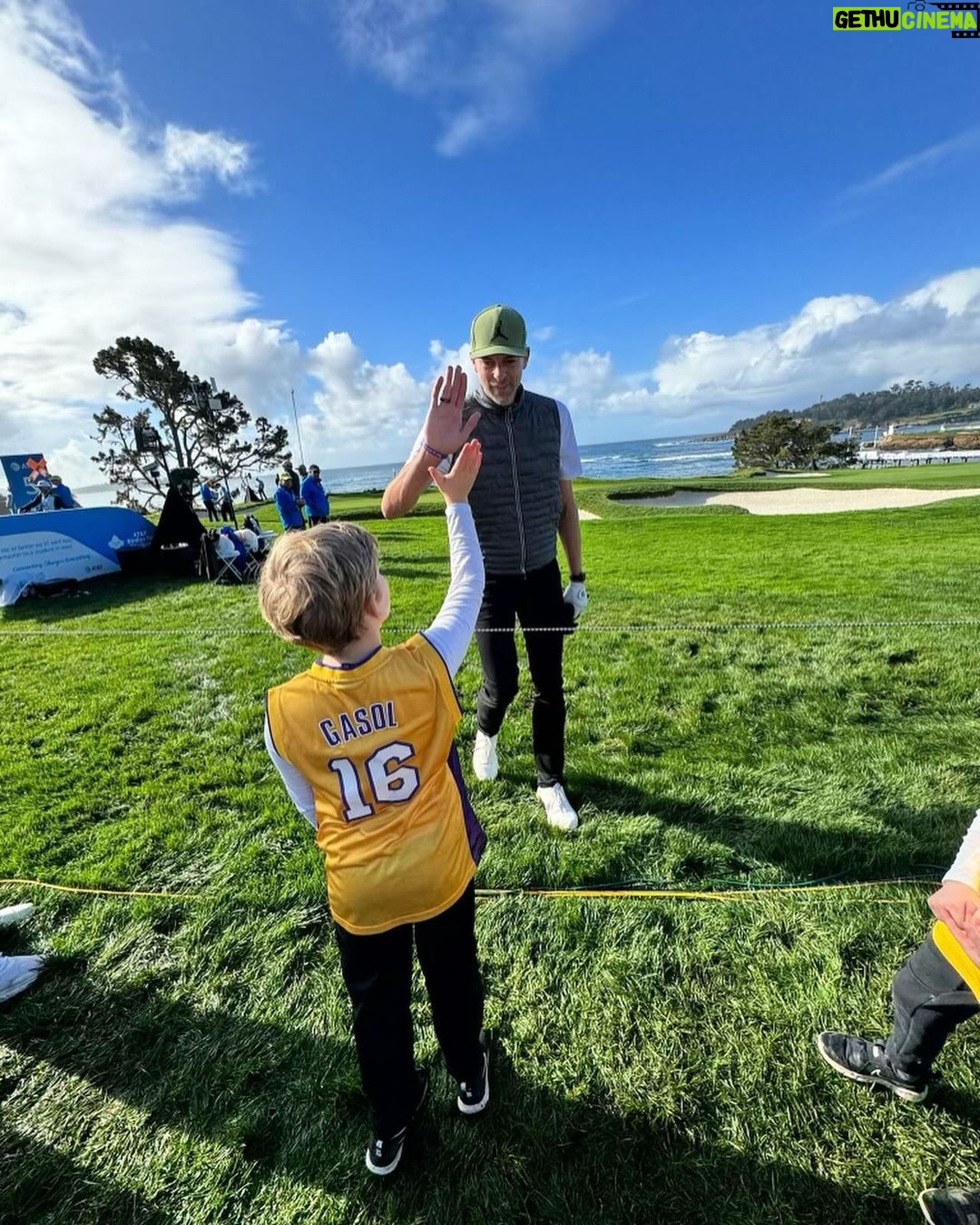 Pau Gasol Instagram - I’m so thankful to have being a part of this year @attproam! Unbelievable moments shared on and off the golf course with my partner @grilloemiliano and my caddie #KevinHanssen! #LoveGolf @pebblebeachresorts ❤️🙌🏼