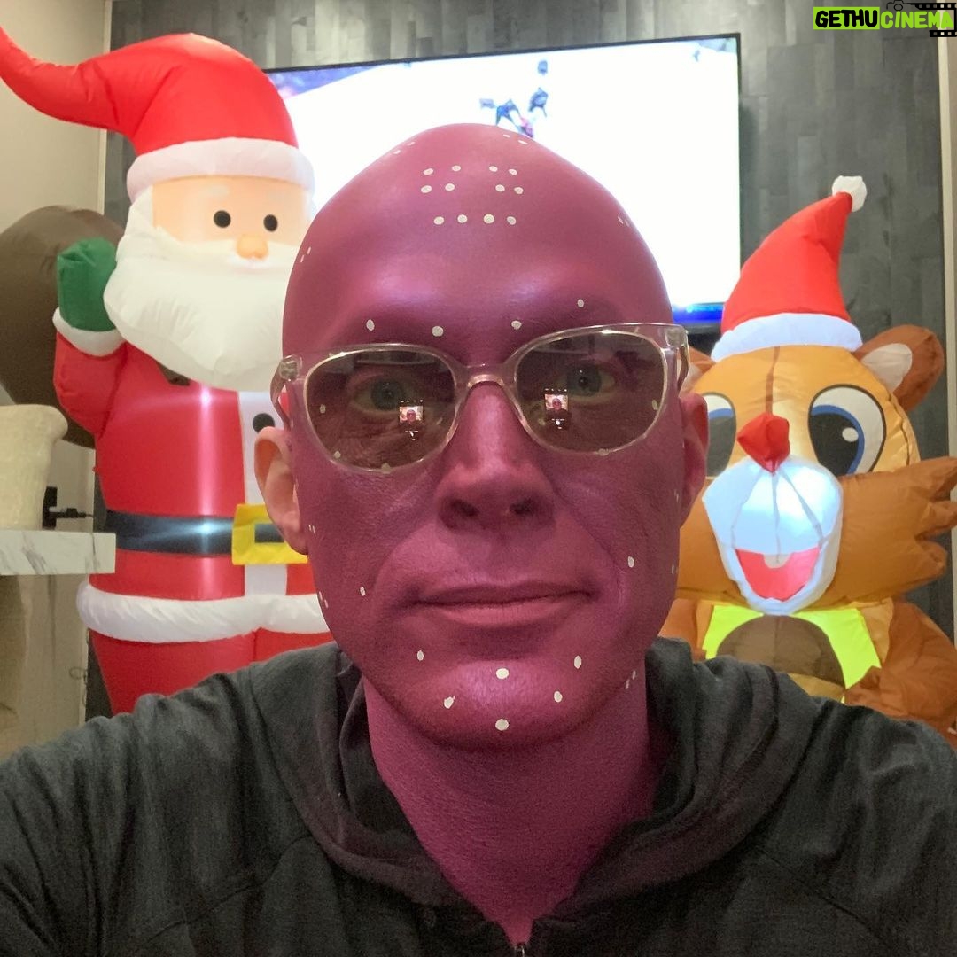 Paul Bettany - 227.9K Likes - I LOVE CHRISTMAS and on WandaVision @triciasawyer @kikibartek @vtanis filled my trailer with Christmas joy. PLUS, I look like a Christmas tree decoration.