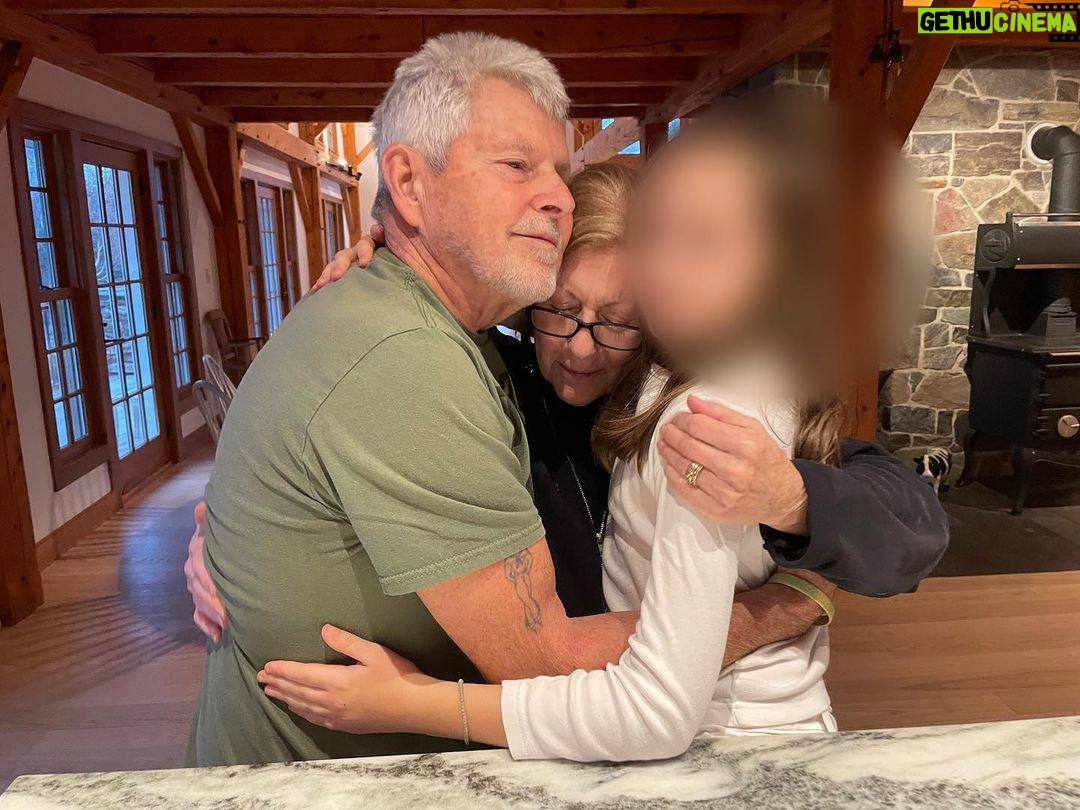 Paul Bettany - 114.2K Likes - So this thanksgiving was the first family get together that Uncle Hank and @gramz544 have been able to attend in nearly two years. Watching them hug Agnes Lark made me teary. Kisses to all.