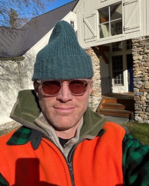 Paul Bettany Instagram - Out for a walk in Vermont & trying not to get shot.