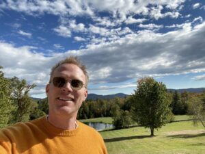 Paul Bettany Instagram - Seasons changing.