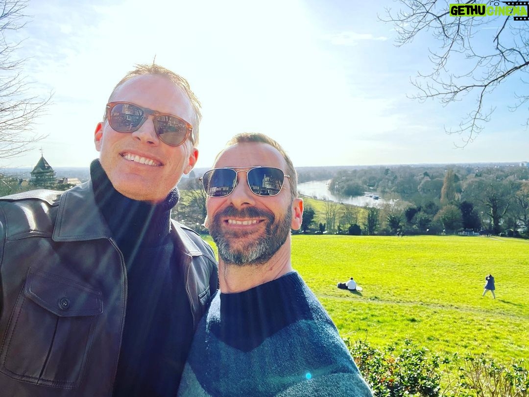 Paul Bettany Instagram - Lovely catching up with my old darling mucker @charliecondou walks by the Thames, pub lunches and cuddles. Perfect.
