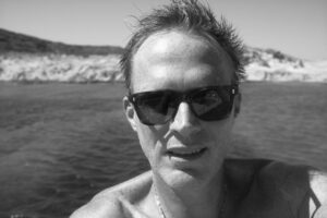 Paul Bettany Instagram - Just landed back in NYC, hurricane Henri bearing down… missing Greece already.