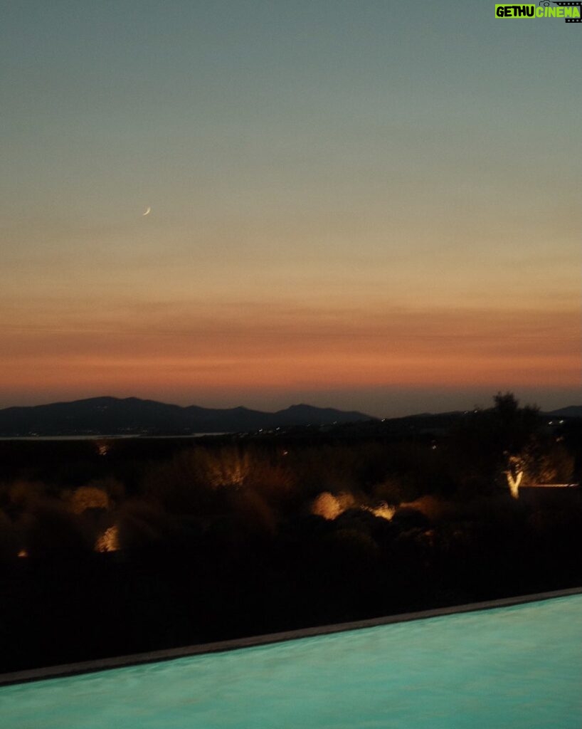 Paul Bettany Instagram - Greece