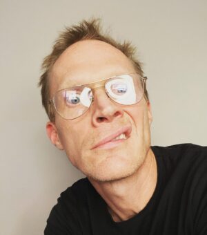 Paul Bettany Instagram - Good morning