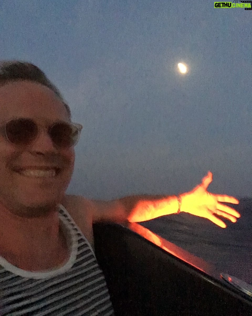 Paul Bettany - 159.3K Likes - Good morning
