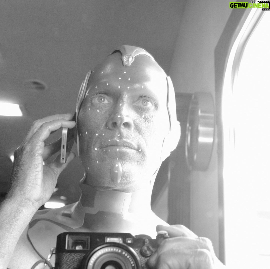 Paul Bettany - 189.7K Likes - Vision- clearly able to multitask but unable to expose a photograph properly.