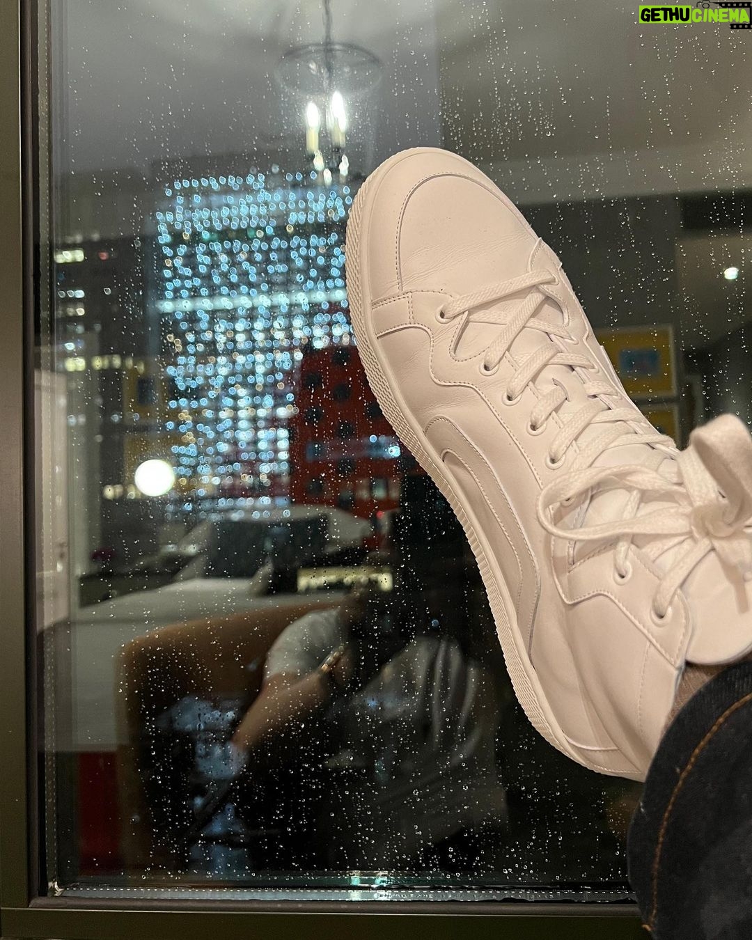 Paul Bettany Instagram - My new shoes from my lovely mate @pierrehardy @pierrehardyreal and @christopherturnier all over NYC