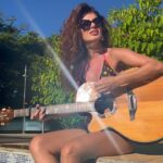 Paula Fernandes Instagram – Antigo Novo Amor 🎵