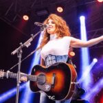 Paula Fernandes Instagram - #tbt do último show em TurmaLINDA! ✨ Amanhã, 15/09, temos um encontro marcado em Guararema/SP! Espero vocês! 💜 📸 @skillovideospro