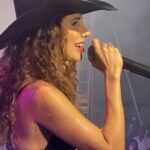 Paula Fernandes Instagram –