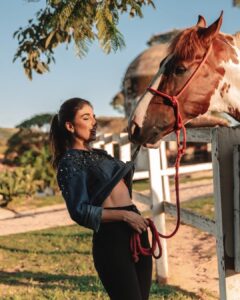 Paula Fernandes Instagram - Detalhes🐴 11:11✨