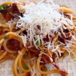 Paula Fernandes Instagram – Domingo é dia de macarronada aqui em casa!
Receita super fácil e gostosa!
Espero que gostem!
Ficou muito bom! ❤️🍝 Home Sweet Home