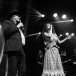 Paula Fernandes Instagram – Já pode um #tbt da semana passada? Ah, @serjaooficial como você é especial! 😍

Sempre incrível estar e cantar com você! 🎤🎵

📸 Bárbara Dutra