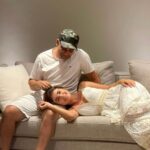 Paula Fernandes Instagram – Hoje é dia de celebrar a vida do meu irmão! @nilmar_fernandes 🥳🎉
Nilmar, meu amigo pra todas as horas… que Deus continue te iluminando; te dê muitos anos bem vividos com muita saúde e realizações. 
Beijos no seu coração! 
Te amo ❤️