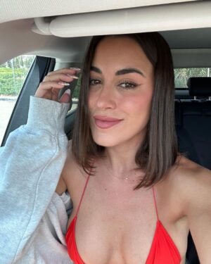 Paula Gonu Instagram - mucha gente descontenta con la foto de perfil, pronto la cambio así que si tranquis que no volverán a pasar 9 años❤️