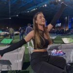 Paula Gonu Instagram - 1. ayer en el draft de la @queensleague haciendo el mejor equipo posible para que estéis orgullosos de ser de @jijantasfc 2. os hice caso y me dejé los esparadrapos (me los quité por la noche, os tengo que enseñar) 3. lo bueno de despertarme a las 6h es la luz de mi casa🥹 4. el número 3 es mi favorito y siempre aparece en los momentos importantes, ayer era uno de esos momentos🤸🏽‍♂️ 5. no pongo lo del 3 en el puesto 3 porque sería muy perfecto no? Y este es de relleno 6. literalmente así es el 87% de los casos según un estudio de una amiga mía 7. nada a describir pero aprovecho para deciros que veáis “mystick river” sale sean penn y es un peliculón (durillo) 8. 🥹🫶🏽 9. últimamente en mi top de personas por todo lo que me ayuda gràcies andreu 10. yo yo yo yo yo