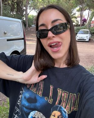 Paula Gonu Instagram - mucha gente descontenta con la foto de perfil, pronto la cambio así que si tranquis que no volverán a pasar 9 años❤️