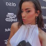 Paula Gonu Instagram – 3 años y 3 veladas han pasado desde que estuve comentando la primera alfombra con mora y rauw (tercera foto)🫶🏽🫶🏽🫶🏽 NOS GUSTA EL LOOK?????